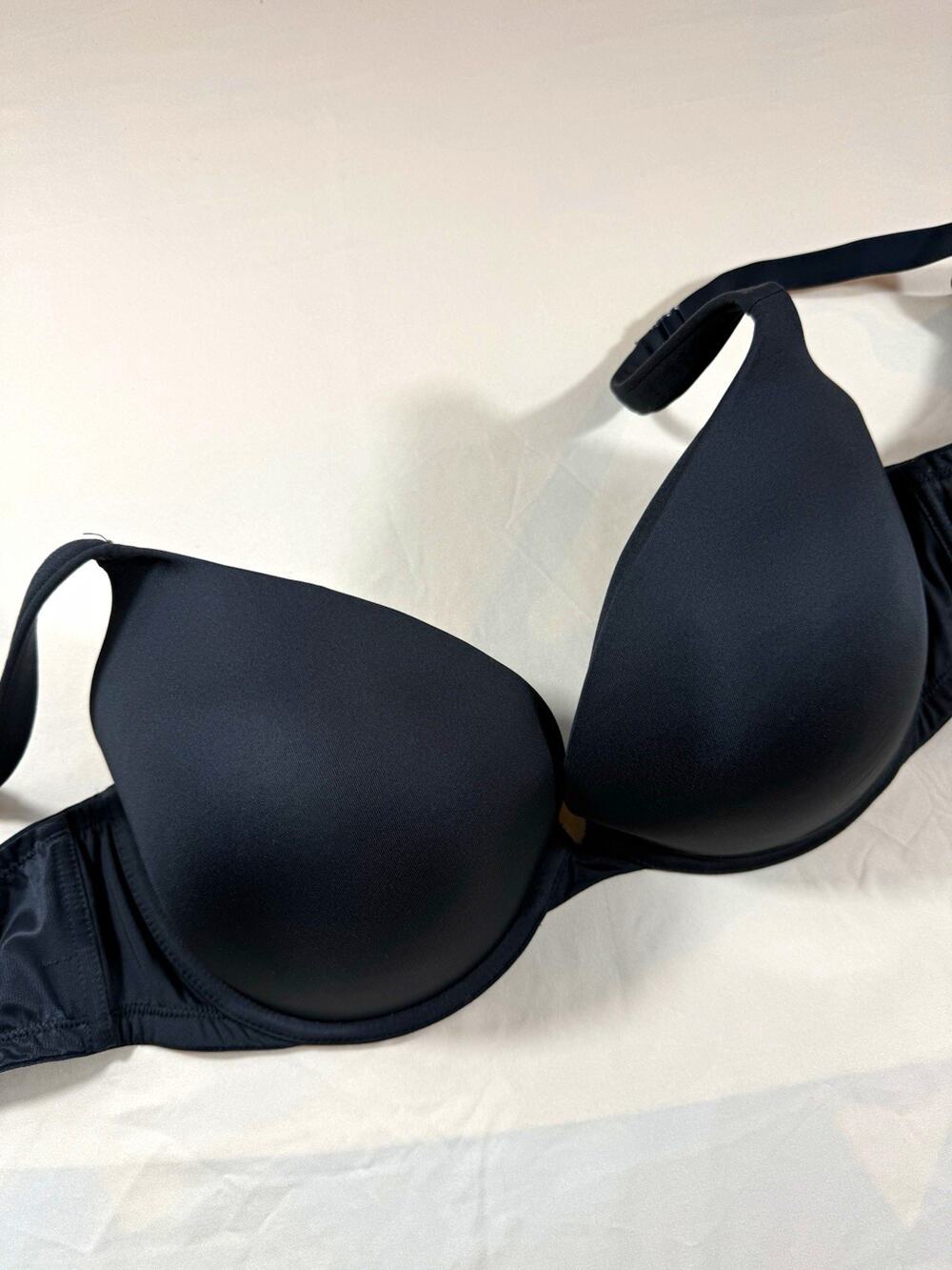 Cacique Lane Bryant Molded Underwired T-Shirt Bra Microfiber Lined Black 42D